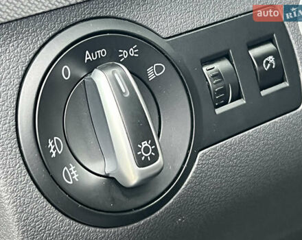 Серый Фольксваген Туран, объемом двигателя 1.97 л и пробегом 163 тыс. км за 14499 $, фото 31 на Automoto.ua