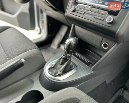 Серый Фольксваген Туран, объемом двигателя 2 л и пробегом 225 тыс. км за 10999 $, фото 93 на Automoto.ua