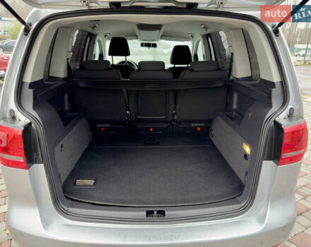 Серый Фольксваген Туран, объемом двигателя 1.39 л и пробегом 223 тыс. км за 10500 $, фото 27 на Automoto.ua