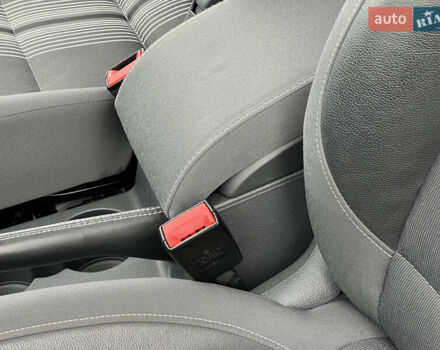 Серый Фольксваген Туран, объемом двигателя 1.97 л и пробегом 163 тыс. км за 14499 $, фото 34 на Automoto.ua