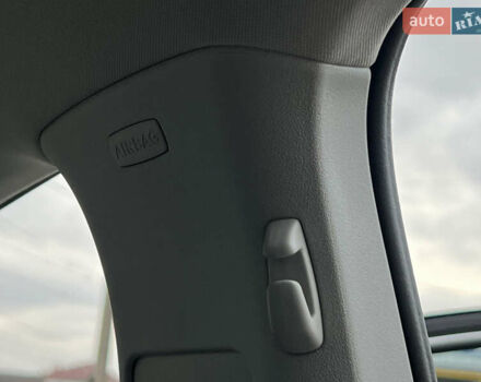 Серый Фольксваген Туран, объемом двигателя 1.97 л и пробегом 163 тыс. км за 14499 $, фото 58 на Automoto.ua