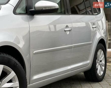 Серый Фольксваген Туран, объемом двигателя 2 л и пробегом 225 тыс. км за 10999 $, фото 36 на Automoto.ua