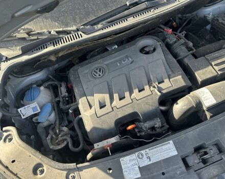 Сірий Фольксваген Туран, об'ємом двигуна 1.6 л та пробігом 145 тис. км за 3700 $, фото 8 на Automoto.ua
