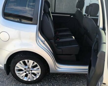 Серый Фольксваген Туран, объемом двигателя 1.39 л и пробегом 274 тыс. км за 11500 $, фото 7 на Automoto.ua