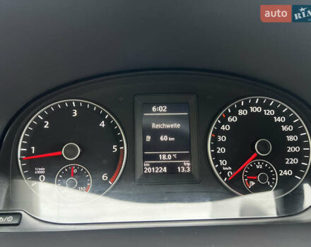 Серый Фольксваген Туран, объемом двигателя 1.6 л и пробегом 201 тыс. км за 12800 $, фото 25 на Automoto.ua