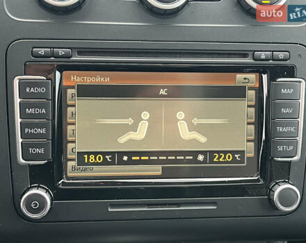 Серый Фольксваген Туран, объемом двигателя 1.97 л и пробегом 163 тыс. км за 14499 $, фото 72 на Automoto.ua