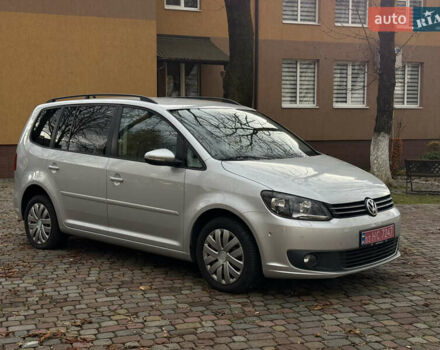 Серый Фольксваген Туран, объемом двигателя 1.6 л и пробегом 242 тыс. км за 10700 $, фото 5 на Automoto.ua