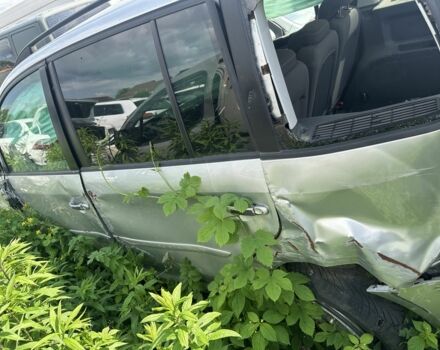 Сірий Фольксваген Туран, об'ємом двигуна 1.6 л та пробігом 145 тис. км за 3700 $, фото 12 на Automoto.ua