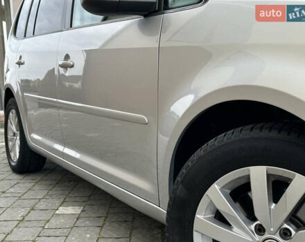 Серый Фольксваген Туран, объемом двигателя 2 л и пробегом 225 тыс. км за 10999 $, фото 16 на Automoto.ua