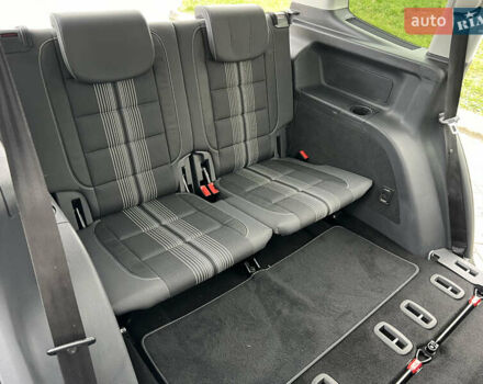 Серый Фольксваген Туран, объемом двигателя 1.97 л и пробегом 163 тыс. км за 14499 $, фото 82 на Automoto.ua