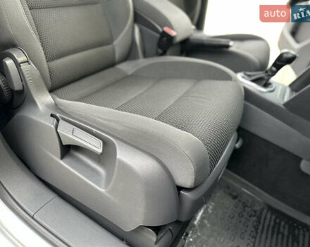 Серый Фольксваген Туран, объемом двигателя 2 л и пробегом 225 тыс. км за 10999 $, фото 102 на Automoto.ua