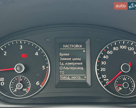 Серый Фольксваген Туран, объемом двигателя 1.97 л и пробегом 163 тыс. км за 14499 $, фото 76 на Automoto.ua