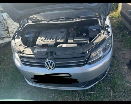 Сірий Фольксваген Туран, об'ємом двигуна 1.6 л та пробігом 145 тис. км за 3700 $, фото 7 на Automoto.ua