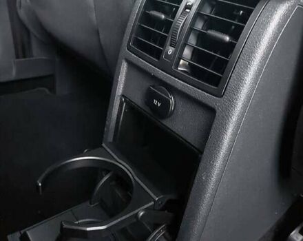 Серый Фольксваген Туран, объемом двигателя 1.39 л и пробегом 274 тыс. км за 11500 $, фото 23 на Automoto.ua