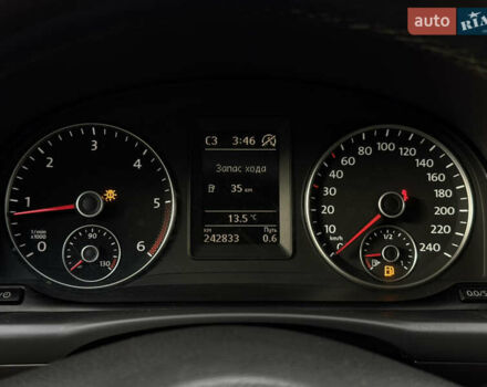Серый Фольксваген Туран, объемом двигателя 1.6 л и пробегом 242 тыс. км за 10700 $, фото 35 на Automoto.ua