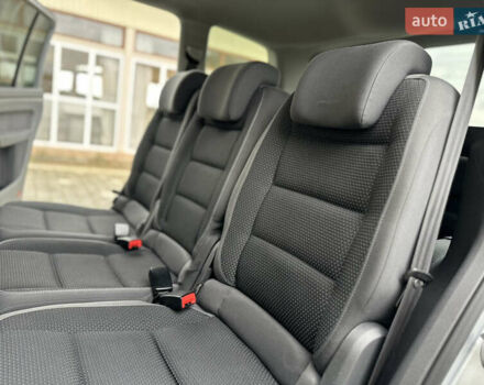 Серый Фольксваген Туран, объемом двигателя 2 л и пробегом 225 тыс. км за 10999 $, фото 138 на Automoto.ua