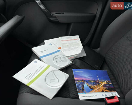 Серый Фольксваген Туран, объемом двигателя 1.39 л и пробегом 223 тыс. км за 10500 $, фото 42 на Automoto.ua