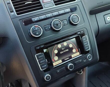 Сірий Фольксваген Туран, об'ємом двигуна 2 л та пробігом 193 тис. км за 16200 $, фото 18 на Automoto.ua