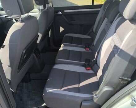 Серый Фольксваген Туран, объемом двигателя 1.39 л и пробегом 274 тыс. км за 11500 $, фото 9 на Automoto.ua