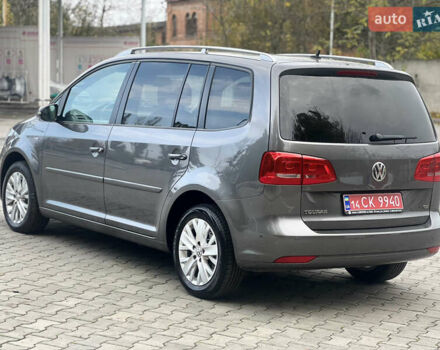 Серый Фольксваген Туран, объемом двигателя 1.6 л и пробегом 201 тыс. км за 12800 $, фото 6 на Automoto.ua