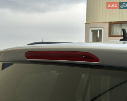 Серый Фольксваген Туран, объемом двигателя 2 л и пробегом 225 тыс. км за 10999 $, фото 67 на Automoto.ua