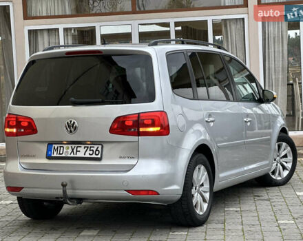 Серый Фольксваген Туран, объемом двигателя 2 л и пробегом 225 тыс. км за 10999 $, фото 2 на Automoto.ua