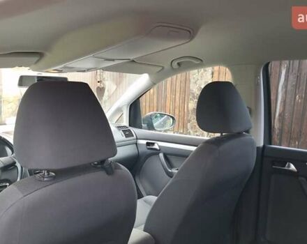 Серый Фольксваген Туран, объемом двигателя 1.97 л и пробегом 179 тыс. км за 14200 $, фото 11 на Automoto.ua