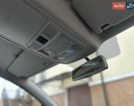 Серый Фольксваген Туран, объемом двигателя 2 л и пробегом 225 тыс. км за 10999 $, фото 141 на Automoto.ua