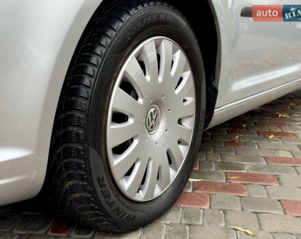 Серый Фольксваген Туран, объемом двигателя 1.39 л и пробегом 223 тыс. км за 10500 $, фото 12 на Automoto.ua