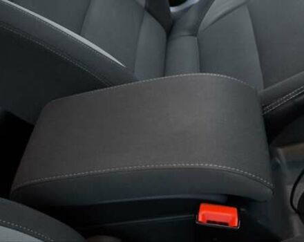 Серый Фольксваген Туран, объемом двигателя 1.4 л и пробегом 194 тыс. км за 9700 $, фото 10 на Automoto.ua