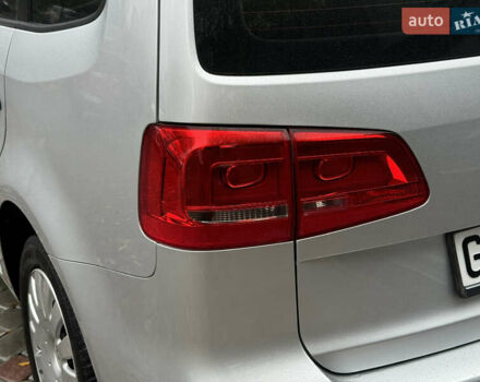 Серый Фольксваген Туран, объемом двигателя 1.39 л и пробегом 223 тыс. км за 10500 $, фото 41 на Automoto.ua