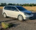 Сірий Фольксваген Туран, об'ємом двигуна 1.97 л та пробігом 303 тис. км за 10800 $, фото 1 на Automoto.ua