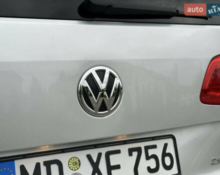 Серый Фольксваген Туран, объемом двигателя 2 л и пробегом 225 тыс. км за 10999 $, фото 88 на Automoto.ua