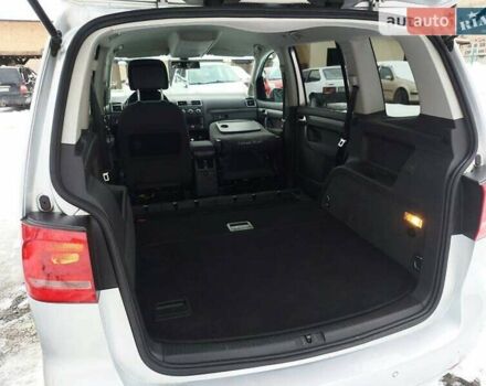 Серый Фольксваген Туран, объемом двигателя 1.39 л и пробегом 274 тыс. км за 11500 $, фото 27 на Automoto.ua