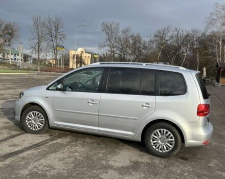 Серый Фольксваген Туран, объемом двигателя 1.6 л и пробегом 239 тыс. км за 11800 $, фото 4 на Automoto.ua