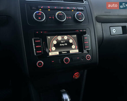 Серый Фольксваген Туран, объемом двигателя 1.6 л и пробегом 249 тыс. км за 10900 $, фото 49 на Automoto.ua