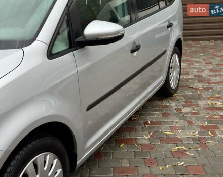 Серый Фольксваген Туран, объемом двигателя 1.39 л и пробегом 223 тыс. км за 10500 $, фото 34 на Automoto.ua