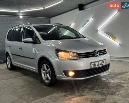 Серый Фольксваген Туран, объемом двигателя 0 л и пробегом 256 тыс. км за 11190 $, фото 6 на Automoto.ua