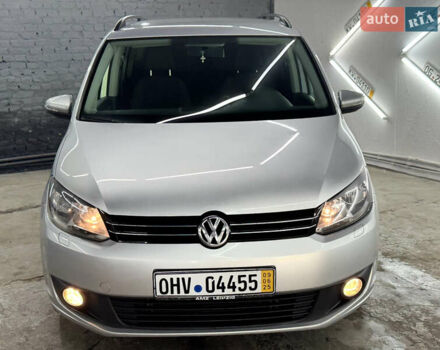 Серый Фольксваген Туран, объемом двигателя 0 л и пробегом 256 тыс. км за 11190 $, фото 2 на Automoto.ua