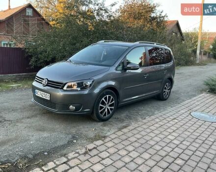 Сірий Фольксваген Туран, об'ємом двигуна 1.6 л та пробігом 252 тис. км за 10900 $, фото 1 на Automoto.ua