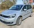 Сірий Фольксваген Туран, об'ємом двигуна 1.6 л та пробігом 251 тис. км за 11000 $, фото 1 на Automoto.ua