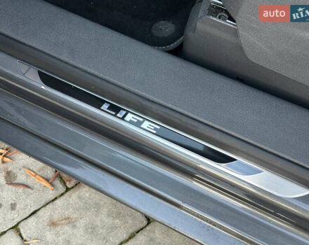 Серый Фольксваген Туран, объемом двигателя 2 л и пробегом 253 тыс. км за 12700 $, фото 10 на Automoto.ua