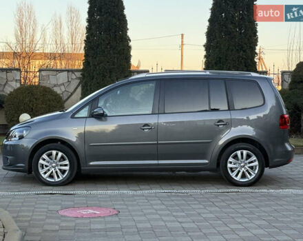 Серый Фольксваген Туран, объемом двигателя 1.6 л и пробегом 189 тыс. км за 11950 $, фото 10 на Automoto.ua