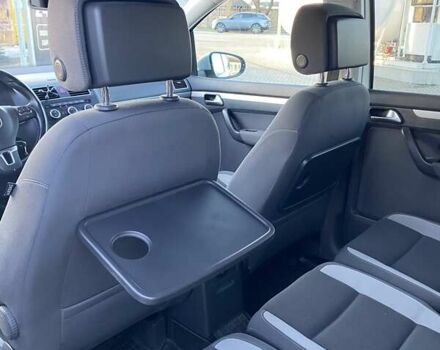 Серый Фольксваген Туран, объемом двигателя 1.6 л и пробегом 258 тыс. км за 10900 $, фото 27 на Automoto.ua