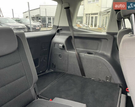 Серый Фольксваген Туран, объемом двигателя 1.6 л и пробегом 269 тыс. км за 10500 $, фото 26 на Automoto.ua