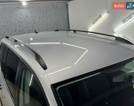 Серый Фольксваген Туран, объемом двигателя 0 л и пробегом 256 тыс. км за 11190 $, фото 19 на Automoto.ua