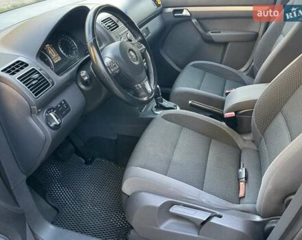 Сірий Фольксваген Туран, об'ємом двигуна 1.6 л та пробігом 252 тис. км за 10900 $, фото 11 на Automoto.ua