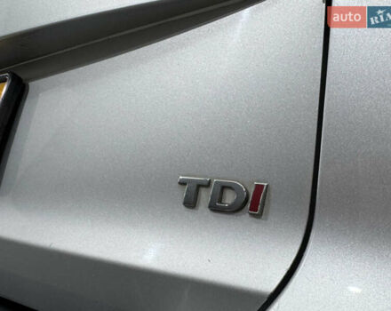 Серый Фольксваген Туран, объемом двигателя 0 л и пробегом 256 тыс. км за 11190 $, фото 12 на Automoto.ua