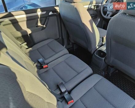 Серый Фольксваген Туран, объемом двигателя 1.6 л и пробегом 193 тыс. км за 11499 $, фото 15 на Automoto.ua