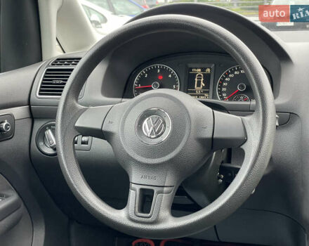 Серый Фольксваген Туран, объемом двигателя 1.6 л и пробегом 269 тыс. км за 10500 $, фото 17 на Automoto.ua
